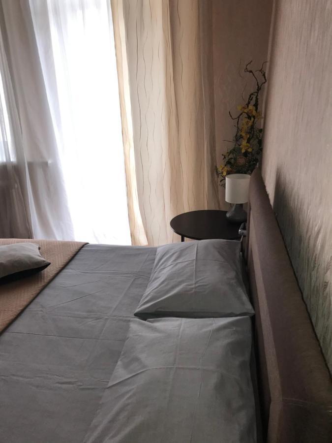 Rent Apartment In The Center Of Tjernihiv Eksteriør billede