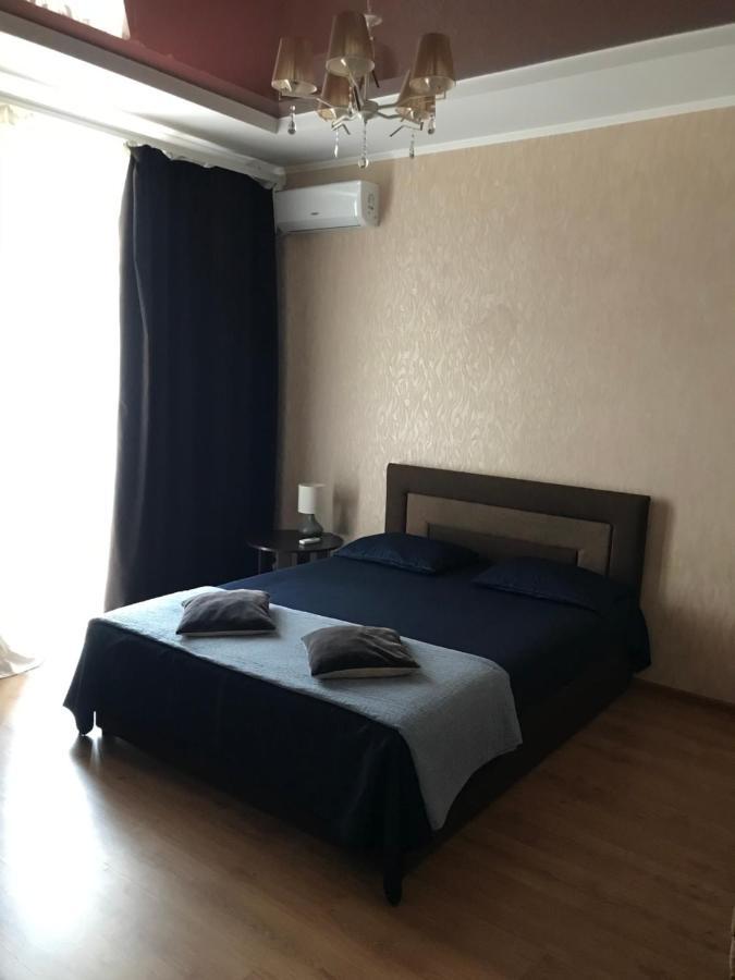 Rent Apartment In The Center Of Tjernihiv Eksteriør billede